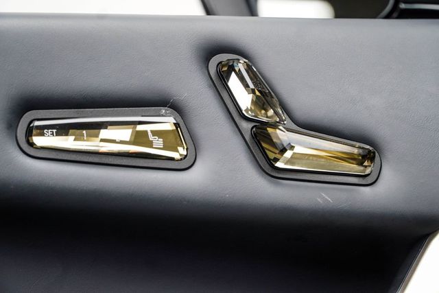2023 BMW iX M60 - 23070882 - 42