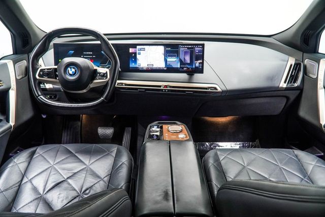 2023 BMW iX M60 - 23070882 - 4