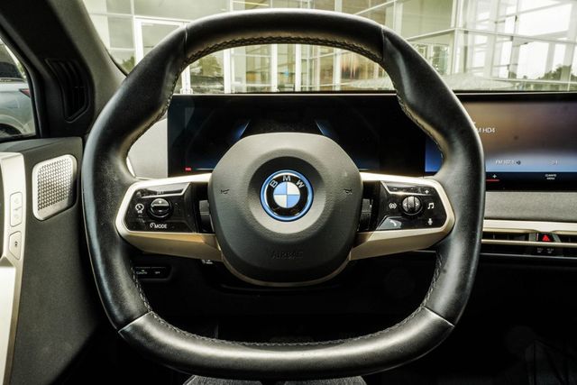 2023 BMW iX M60 - 23053428 - 14