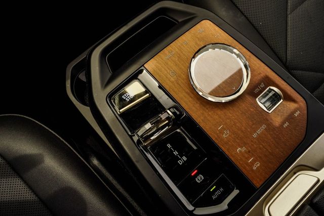 2023 BMW iX M60 - 23053428 - 20