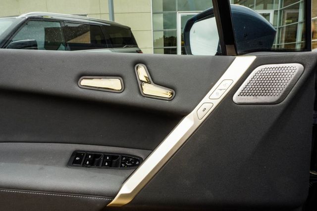 2023 BMW iX M60 - 23053428 - 31