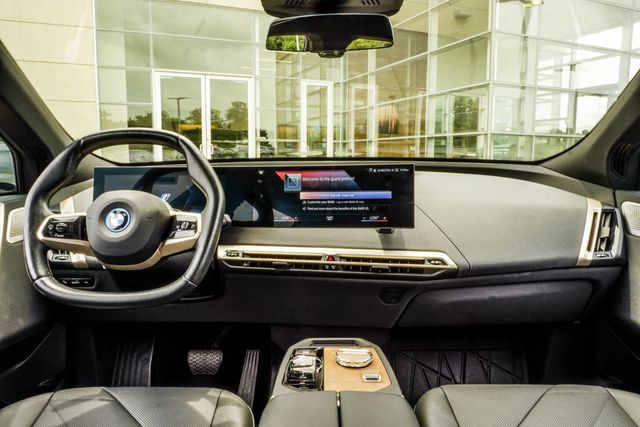 2023 BMW iX M60 - 23053428 - 4