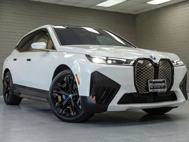 2023 BMW iX M60 AWD - 22917654 - 0