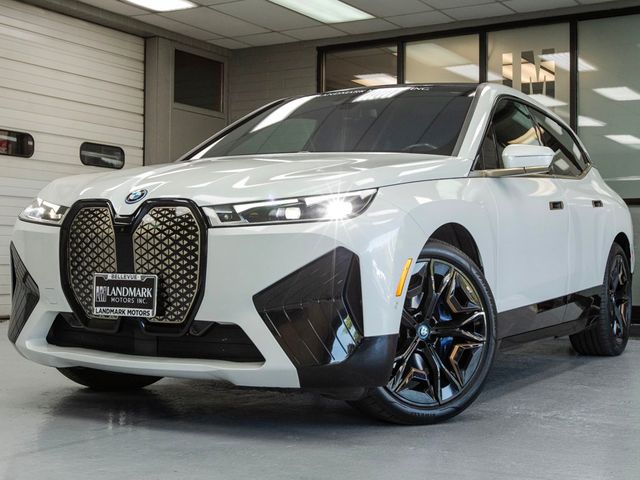 2023 BMW iX M60 AWD - 22917654 - 1