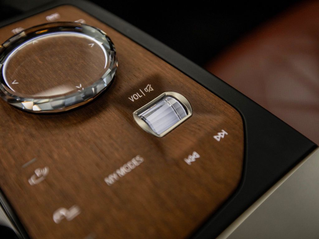 2023 Bmw iX xDrive M60 photo 22