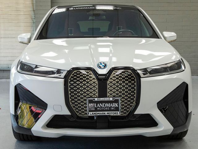 2023 BMW iX M60 AWD - 22917654 - 4