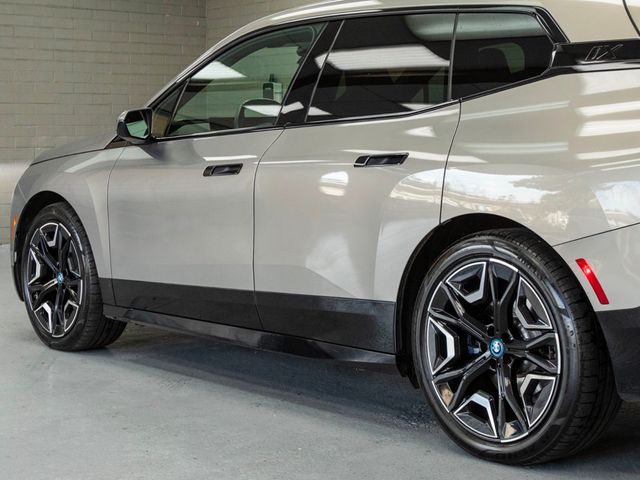 2023 BMW iX M60 AWD  - 22974750 - 38