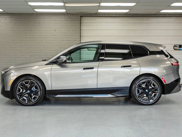 2023 BMW iX M60 AWD  - 22974750 - 3