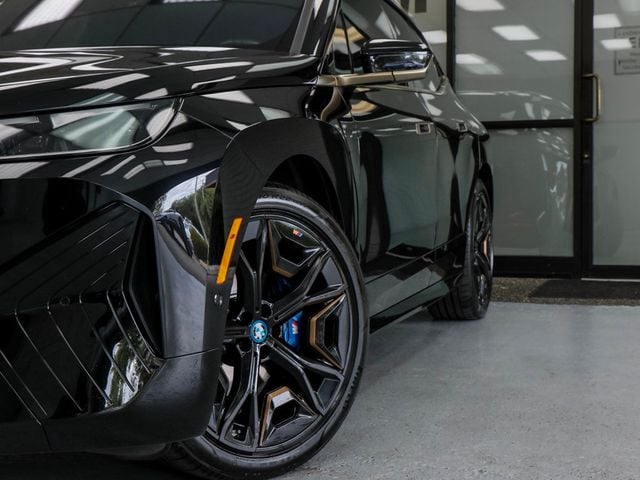 2023 BMW iX M60 AWD - 23041360 - 14