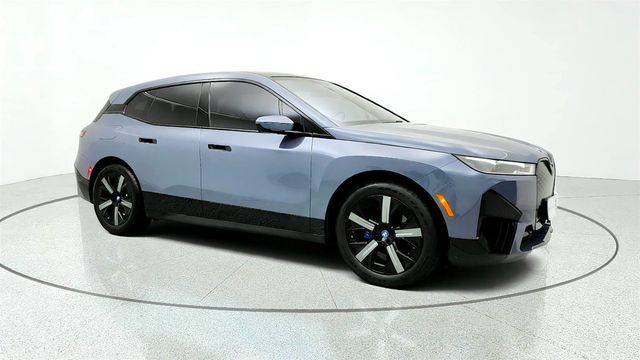 2023 BMW iX M60 AWD w/ Executive Package - 23081736 - 2