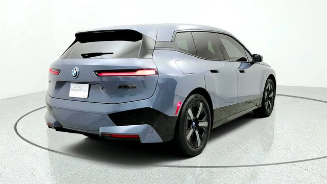 2023 BMW iX M60 AWD w/ Executive Package - 23081736 - 4