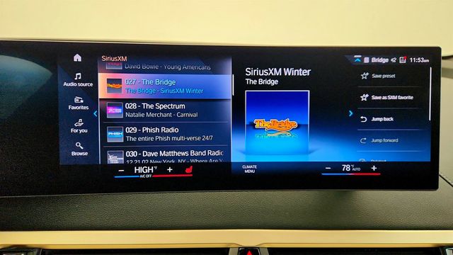 2023 BMW iX M60 SAV with Executive Package and 22'' Wheels - 22963423 - 16