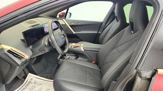 2023 BMW iX M60 SAV with Executive Package and 22'' Wheels - 22963423 - 18