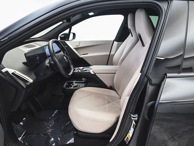 2023 BMW iX xDrive50 - 22985978 - 28