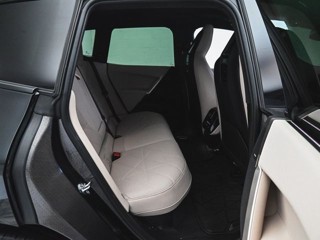 2023 BMW iX xDrive50 - 22985978 - 31
