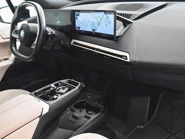 2023 BMW iX xDrive50 - 22985978 - 35