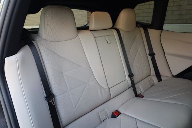 2023 BMW iX xDrive50 - 23018924 - 22