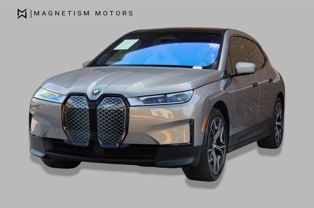 2023 BMW iX xDrive50 - 23018924 - 3