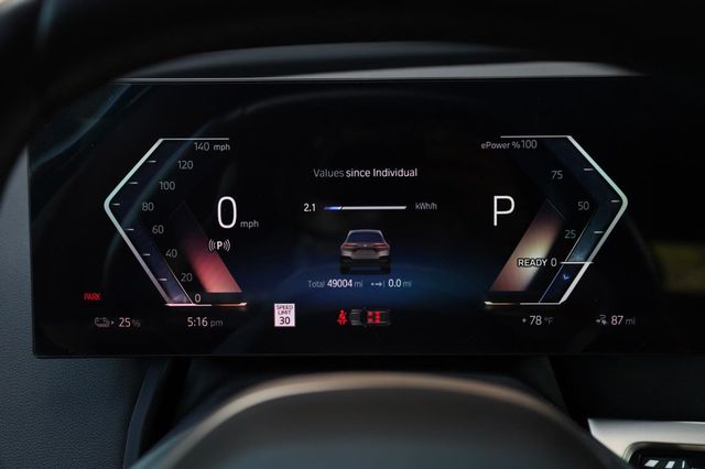 2023 BMW iX xDrive50 - 23018924 - 51