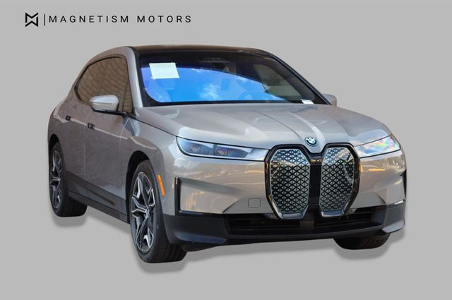 2023 BMW iX xDrive50 - 23018924 - 5