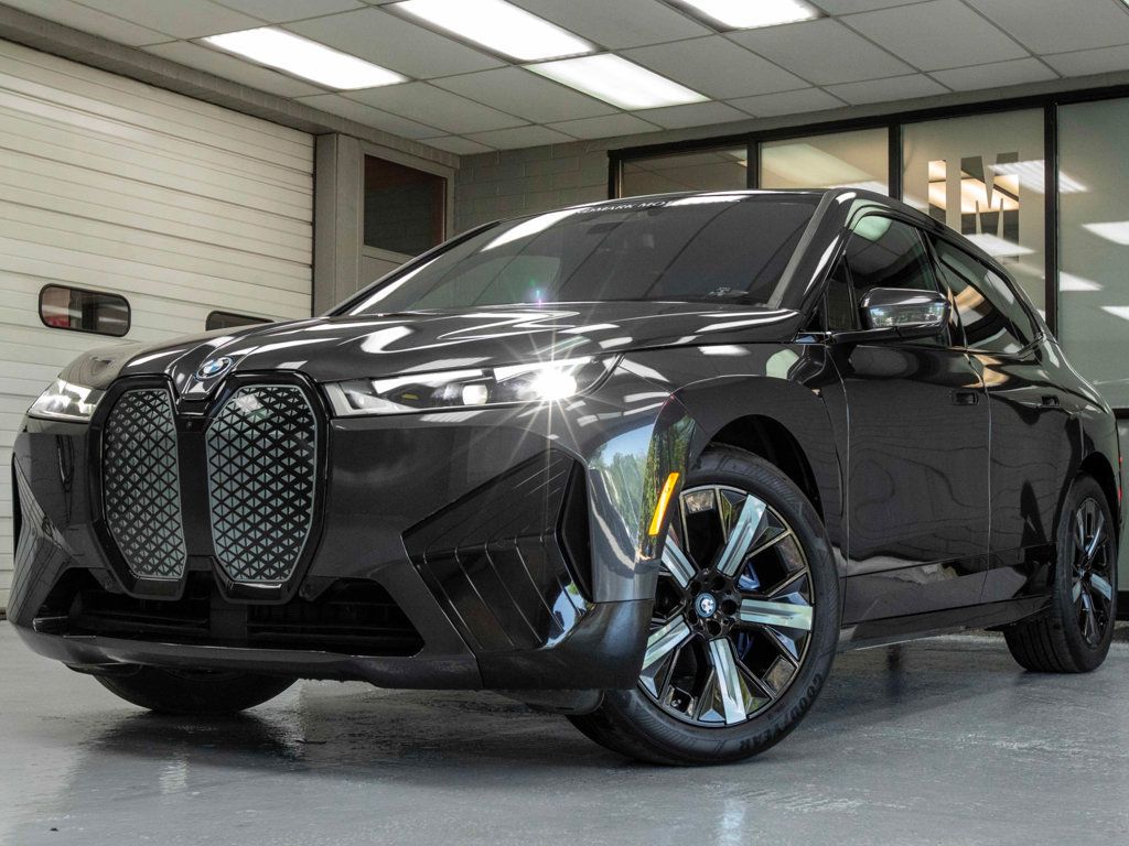 2023 Bmw iX xDrive50i photo 2