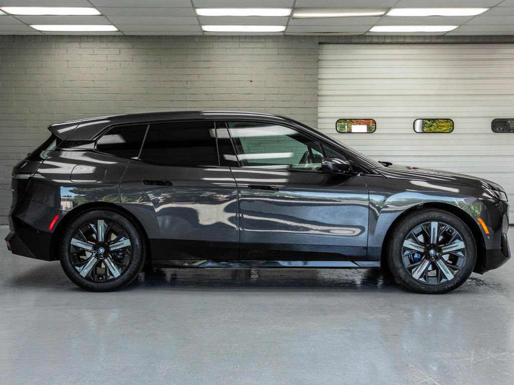 2023 Bmw iX xDrive50i photo 3