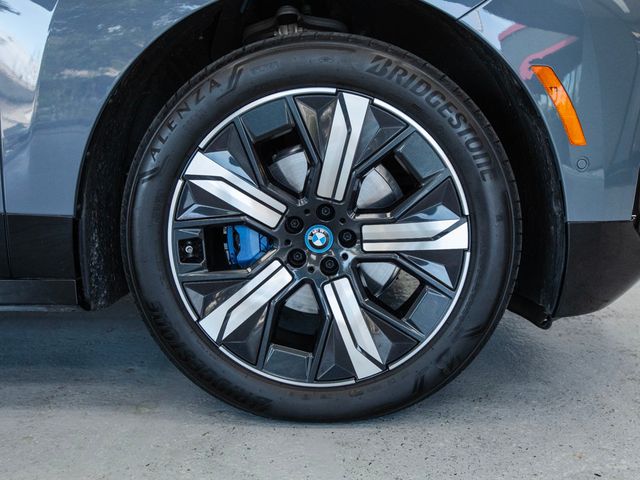 2023 BMW iX xDrive50 AWD - 22951142 - 10
