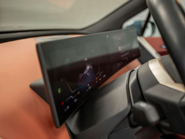 2023 BMW iX xDrive50 AWD - 22951142 - 17