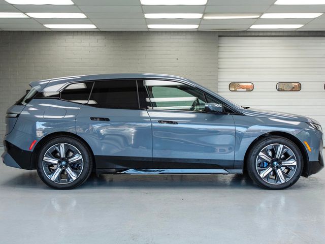 2023 BMW iX xDrive50 AWD - 22951142 - 2