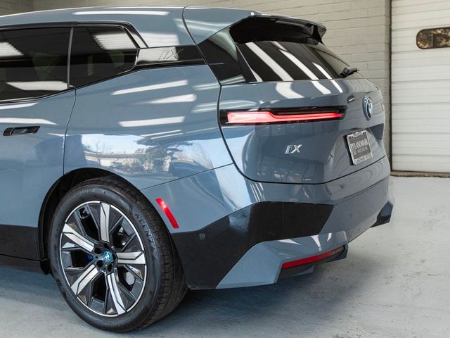 2023 BMW iX xDrive50 AWD - 22951142 - 40