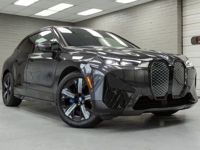 2023 BMW iX