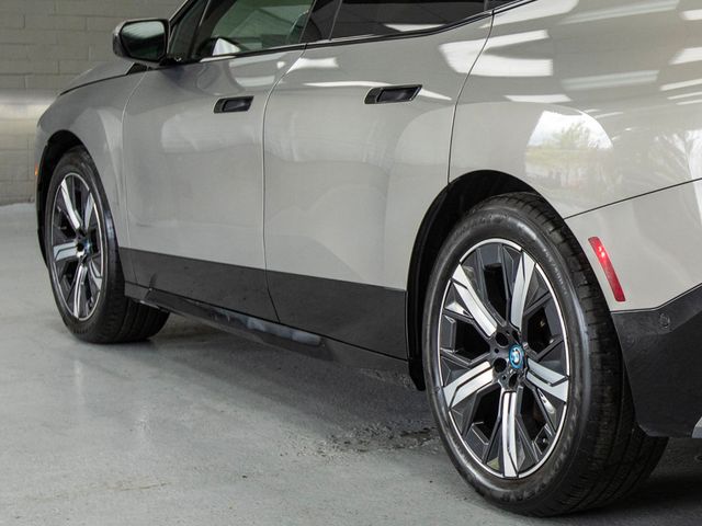 2023 BMW iX xDrive50 AWD  - 23008630 - 31