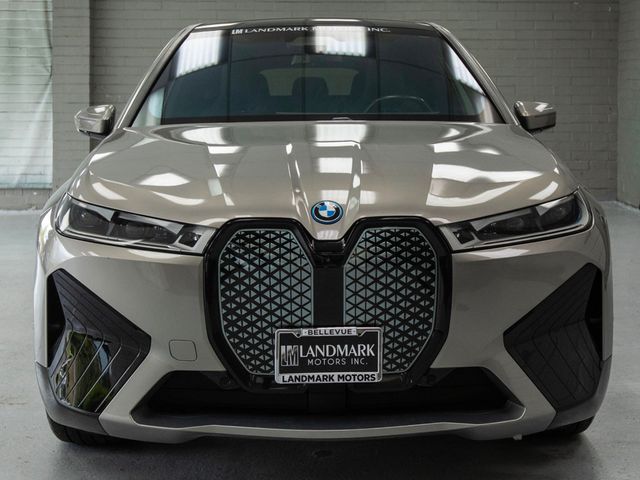 2023 BMW iX xDrive50's photo