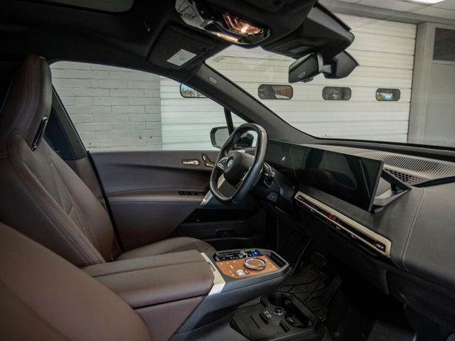 2023 BMW iX xDrive50 AWD -  - 23008631 - 13