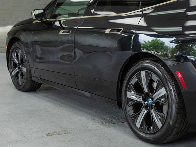 2023 BMW iX xDrive50 AWD - 23044295 - 33
