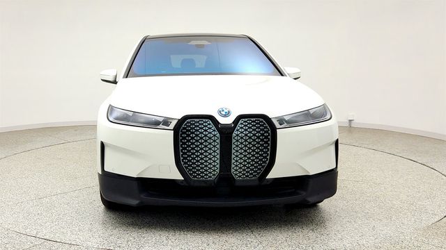 2023 BMW iX xDrive50 SAV w/ Premium Pkg & Driving Assist Pro Pkg - 23037043 - 1
