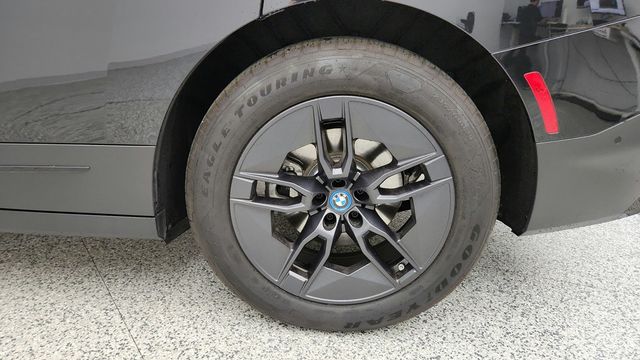2023 BMW iX xDrive50 Sports Activity Vehicle - 23033432 - 7