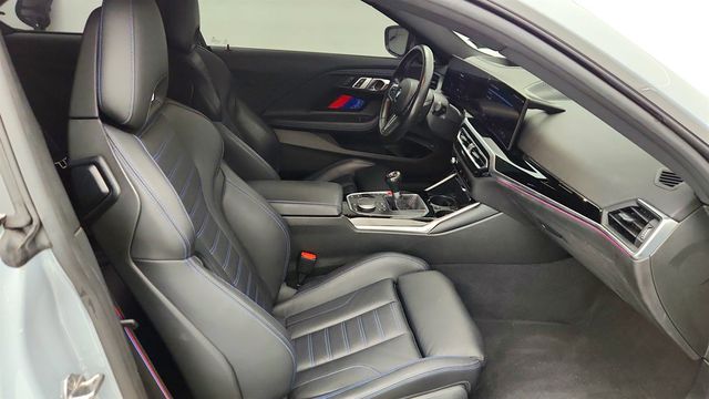 2023 BMW M2 Coupe w/ M Carbon Roof, Live Cockpit Pro & Lightning Pkg - 23009722 - 23