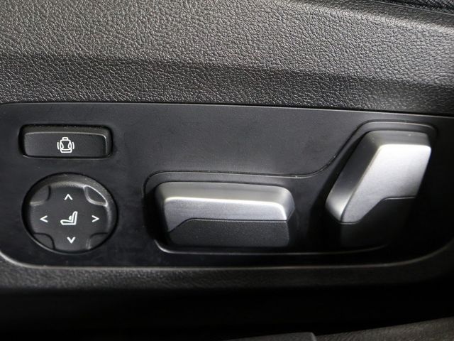 2023 BMW M3 Base - 22990747 - 34