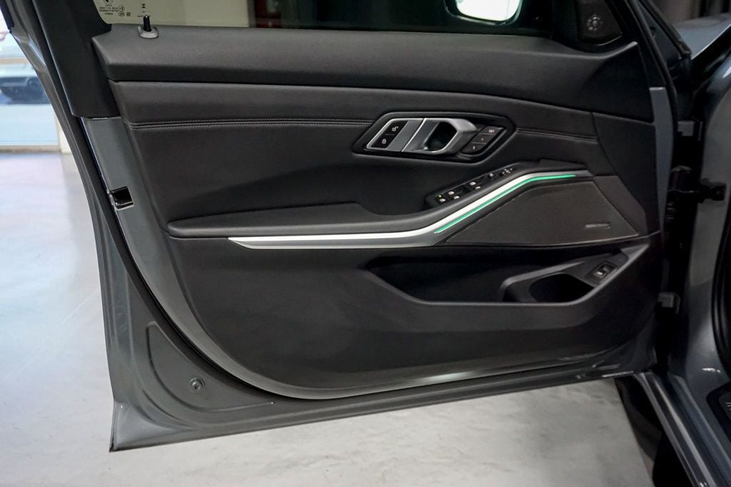 2023 BMW M3 *Competition xDrive* *Executive Package* *Carbon Roof* - 22971751 - 17