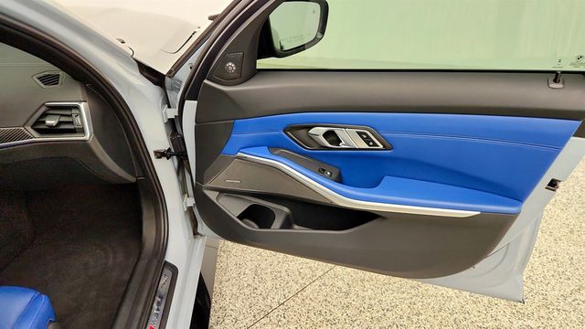 2023 BMW M3 Competition xDrive w/ M Carbon Exterior Pkg - 23079164 - 25