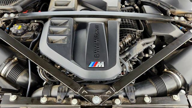 2023 BMW M4 Competition xDrive M Carbon Exterior and Executive Packages - 22969680 - 27