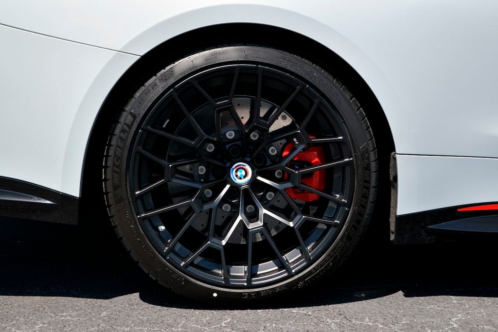 2023 BMW M4 CSL - 21895192 - 25