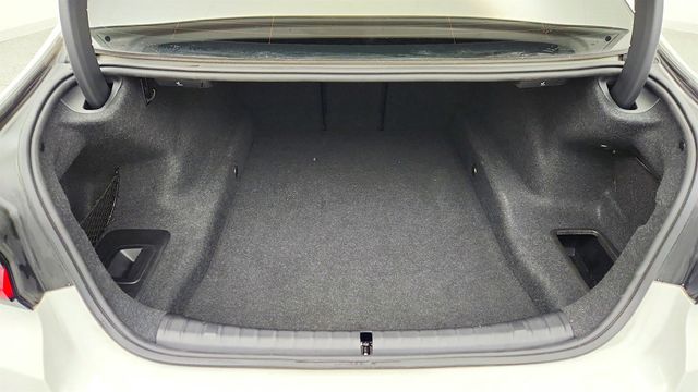 2023 BMW M5 w/ Competition, Executive & Driving Assistance Pro Pkgs (617 hp) - 22975538 - 22