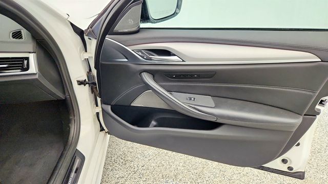 2023 BMW M5 w/ Competition, Executive & Driving Assistance Pro Pkgs (617 hp) - 22975538 - 26