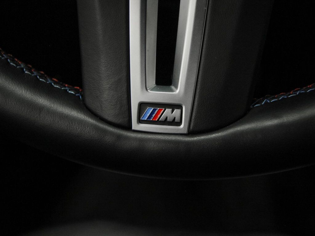 BMW M8 photo 16