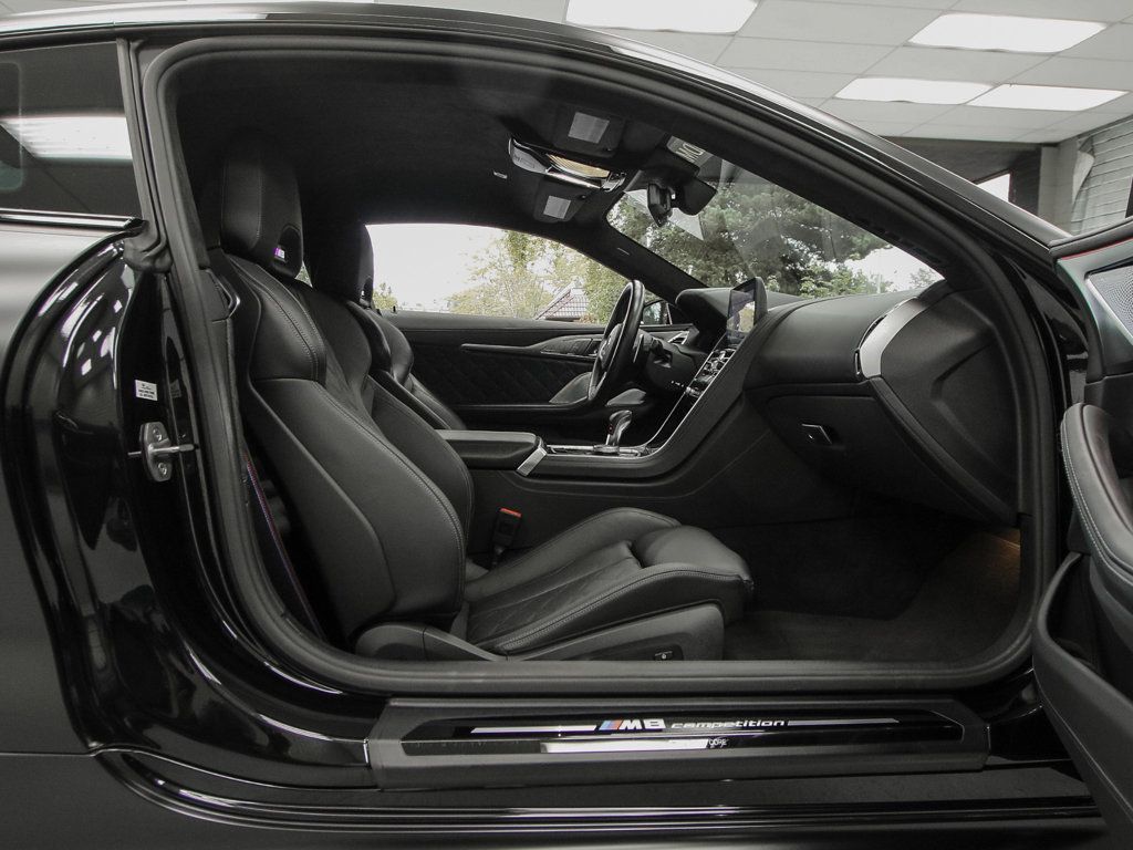BMW M8 photo 23