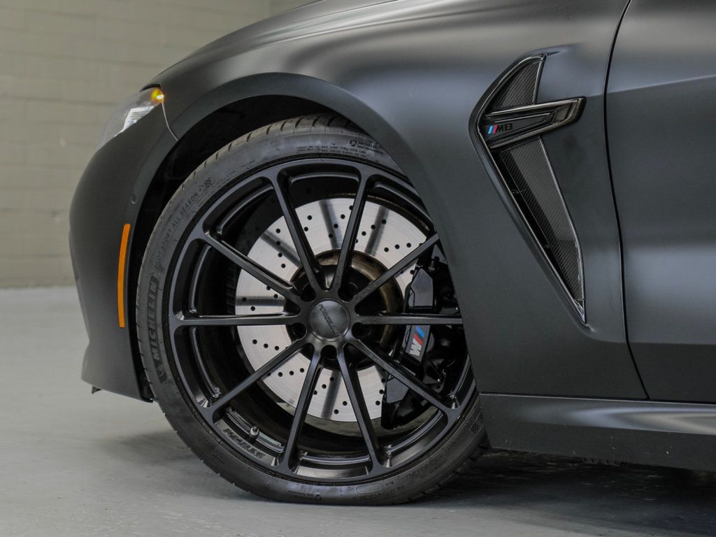 BMW M8 photo 34