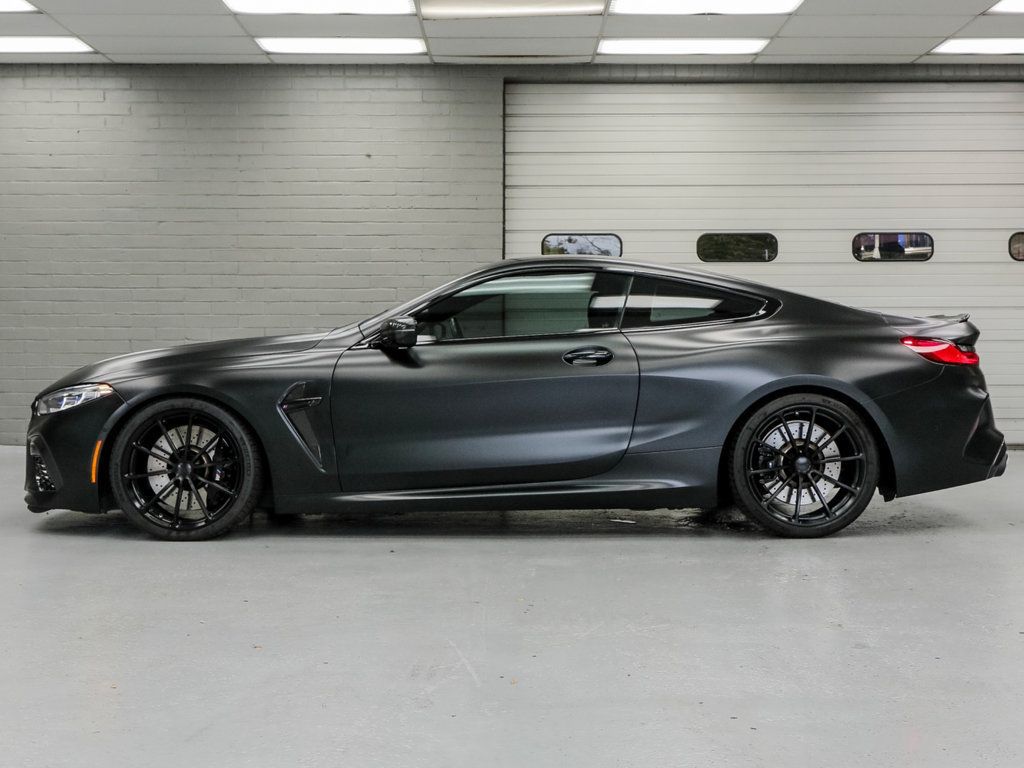 BMW M8 photo 4