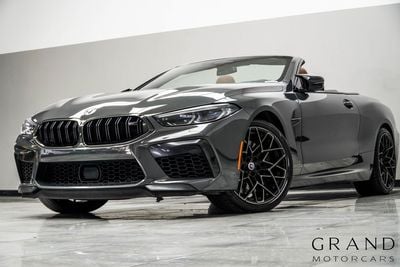 2023 BMW M8